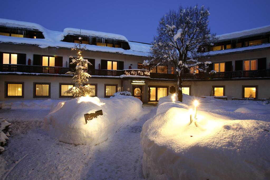 Landhotel Rosentaler Hof Санкт Якоб им Розентал Екстериор снимка